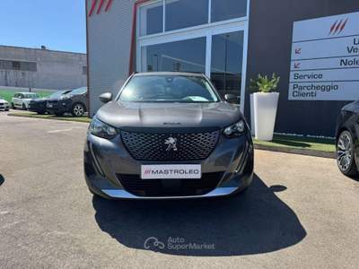 Peugeot 2008 BlueHDi 100 S&S Allure Navi Pack Grigio usata Lucugnano