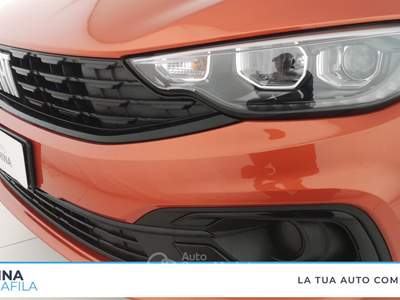 Fiat Tipo Tipo 5p 1.5 t4 hybrid 130cv dct Arancione usata Marcianise