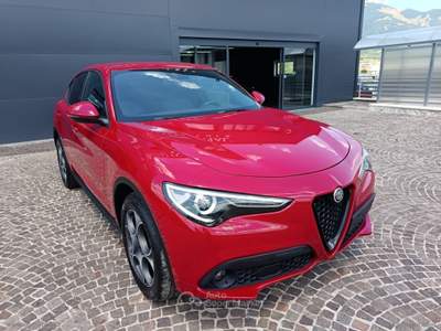 Alfa Romeo Stelvio Stelvio 2.2 T.diesel 190CV AT8 Q4 Sprint Rosso usata Agnone