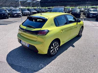 Peugeot 208 PureTech 75 Stop&Start 5 porte Style Giallo usata Pieve di Soligo