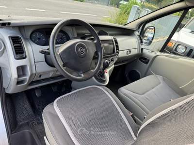 Opel Vivaro Neopatentati Grigio usata FIESSO D ARTICO
