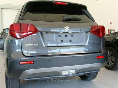 Suzuki Vitara 1.5 140V Hybrid A/T 4WD AllGrip Starview Grigio usata SOLARO