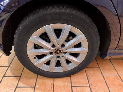 Mercedes-Benz Classe A d Business Navi Blu/Azzurro usata Melegnano