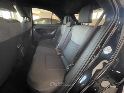 Toyota Yaris Cross 1.5 Hybrid 130cv 5p. E-CVT Trend Nero usata Scandiano