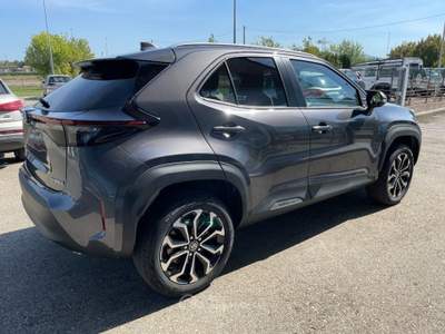Toyota Yaris Cross 1.5 Hybrid 130 CV 5p. E-CVT Trend Grigio usata Scandiano