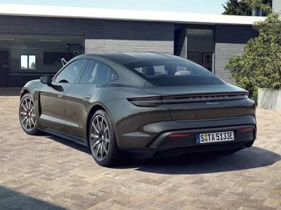 Porsche Taycan performance battery plus 5p.ti Grigio usata Parma