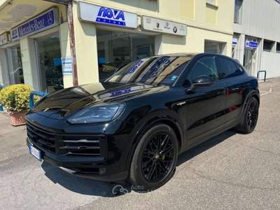 Porsche Cayenne Coupe 3.0 e-hybrid FULL OPTION SUBENTRO LEASING Nero usata Cavezzo