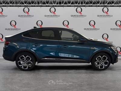 Renault Arkana 1.6 Hybrid E-TECH 105KW INTENS Blu/Azzurro usata Milano
