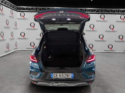 Renault Arkana 1.6 Hybrid E-TECH 105KW INTENS Blu/Azzurro usata Milano