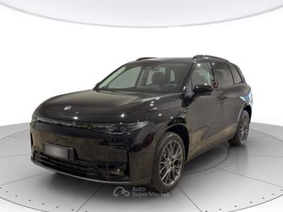 Leapmotor C10 Reev hybrid design Nero usata Verona