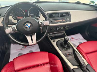 BMW Z4 2.5i 192cv Roadster (Pelle/Xeno) Nero usata Castellaneta