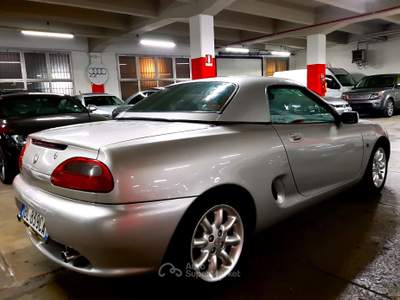 MGF SPYDER 85000 KM !!! HARD TOP !!! INTERNI PELLE Argento usata Torino