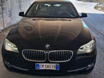 BMW Serie 5 520d auto ben tenuta Nero usata Monopoli