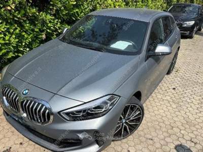BMW Serie 1 120d 120d 5p. Msport Automatico Argento usata Lucugnano