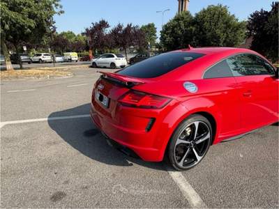 Audi TT Audi TT Sline/Stronic. Cerchi da 19” .Garan Audi fino a Dic2027 Rosso usata Peschiera Borromeo