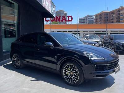 Porsche Cayenne 3.0 V6 E-Hybrid usata Taranto