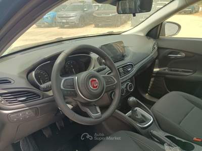 Fiat Tipo T3 100cv 5 porte KM0 Blu/Azzurro usata Monopoli