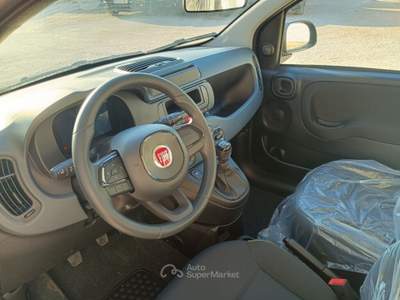 Fiat Panda FireFly 70cv Hybrid Km0 Nero usata Monopoli
