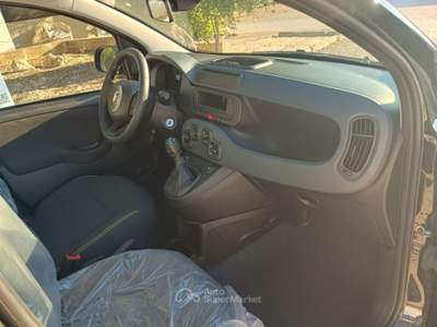 Fiat Panda FireFly 70cv Hybrid Km0 Nero usata Monopoli