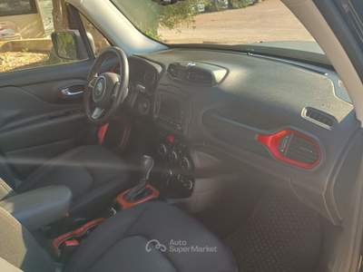 Jeep Renegade 2.0 MJ 170CV AT9 4WD Active Drive Low Trailhawk Nero usata Monopoli