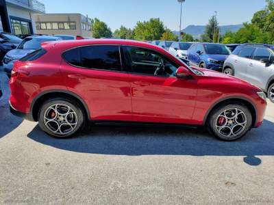 Alfa Romeo Stelvio Stelvio 2.2 T.diesel 190CV AT8 Q4 Sprint Rosso usata Agnone