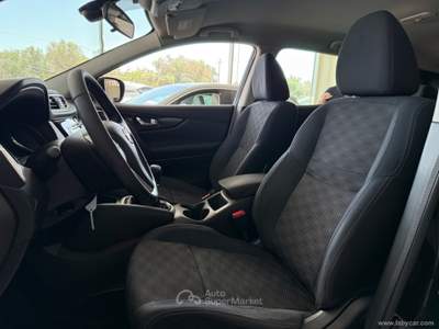 Nissan Qashqai Qashqai 1.5 dCi N-Vision Nero usata San Michele salentino