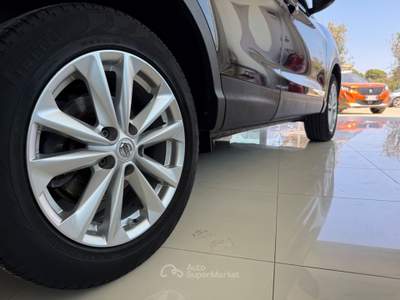 Nissan Qashqai Qashqai 1.5 dCi N-Vision Nero usata San Michele salentino