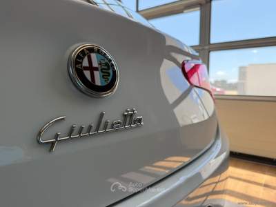 Alfa Romeo Giulietta Giulietta 1.4 Turbo 105 CV Bianco usata San Michele salentino