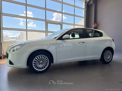 Alfa Romeo Giulietta Giulietta 1.4 Turbo 105 CV Bianco usata San Michele salentino