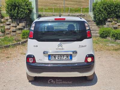 Citroen C3 Picasso  1.4 VTi 95 Exclusive usata Pesaro