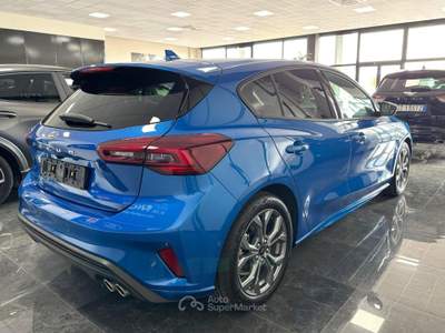 Ford Focus 1.5 EcoBlue 115 CV automatico 5p. ST-Line Blu/Azzurro usata Medesano