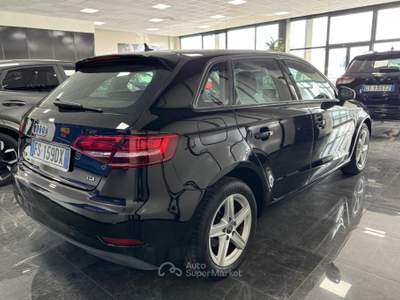Audi A3 SPB 1.6 TDI 116 CV S-Tronic Business Nero usata Medesano