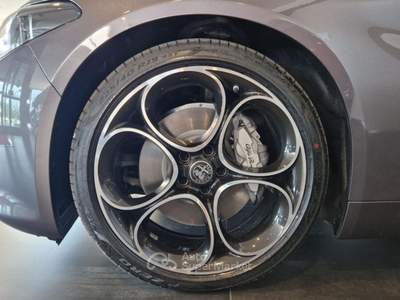 Alfa Romeo Giulia 2.2 Turbodiesel 160 CV AT8 Sprint + TETTO APRIBILE Grigio usata Modena