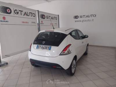 Lancia Ypsilon Ypsilon 1.2 gpl elefantino Bianco usata Pisa