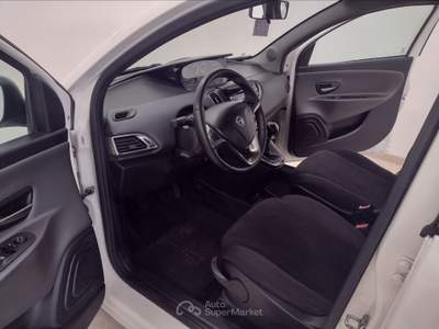 Lancia Ypsilon Ypsilon 1.2 gpl elefantino Bianco usata Pisa