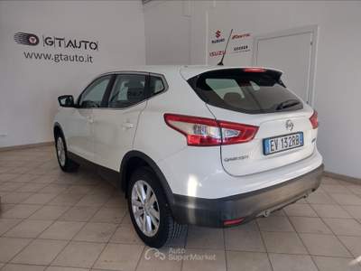 Nissan Qashqai Qashqai 1.5 dci acenta Bianco usata Pisa