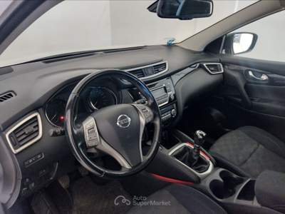 Nissan Qashqai Qashqai 1.5 dci acenta Bianco usata Pisa