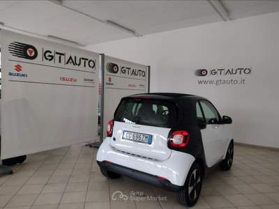 Smart ForTwo Fortwo eq 60kw passion Bianco usata Pisa