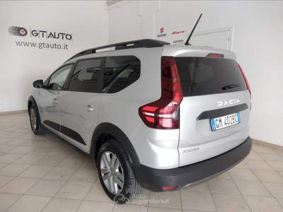 Dacia Jogger  1.0 tce gpl 100cv 7 posti expression Grigio usata Pisa