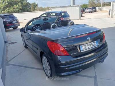 Peugeot 207 16V THP 150CV 3p. Féline Cabrio Nero usata Lucugnano