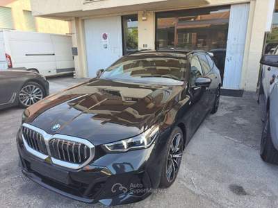 BMW Serie 5 520d 520d Touring 48V sdrive MSport auto(197CV)PANO 20P Nero usata Riccione