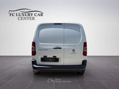 Peugeot Partner Partner 1.5 bluehdi 75cv 3 Posti Bianco usata Sant'Egidio del Monte Albino