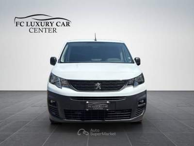 Peugeot Partner Partner 1.5 bluehdi 75cv 3 Posti Bianco usata Sant'Egidio del Monte Albino