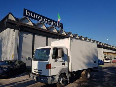 Nissan Atleon cassonato Bianco usata Carugo