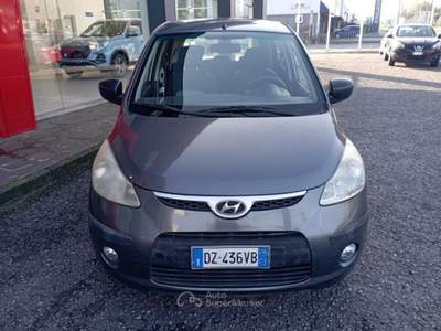 Hyundai i10 NEOPATENTATI Grigio usata Pantigliate