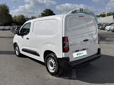 Peugeot Partner 50kwH 136cv L1 Premium 1000kg Bianco usata Roma