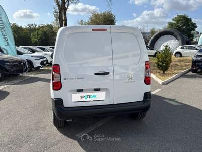 Peugeot Partner 50kwH 136cv L1 Premium 1000kg Bianco usata Roma