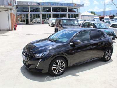Peugeot 208 PureTech 100 S&S 5p. Allure Nero usata Padula