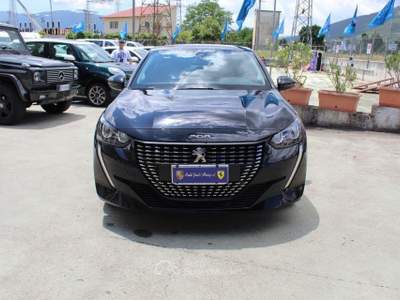 Peugeot 208 PureTech 100 S&S 5p. Allure Nero usata Padula