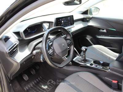 Peugeot 208 PureTech 100 S&S 5p. Allure Nero usata Padula